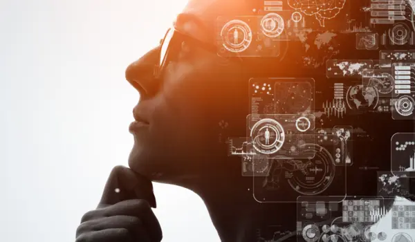 Blick in die Zukunft: Einsatzmöglichkeiten von KI in der ERP-Entwicklung (mit Low-Code)