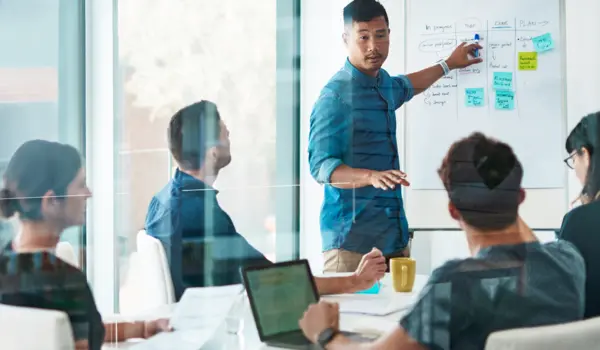 ERP-Systeme im Mittelstand – Verstehen, auswählen und implementieren